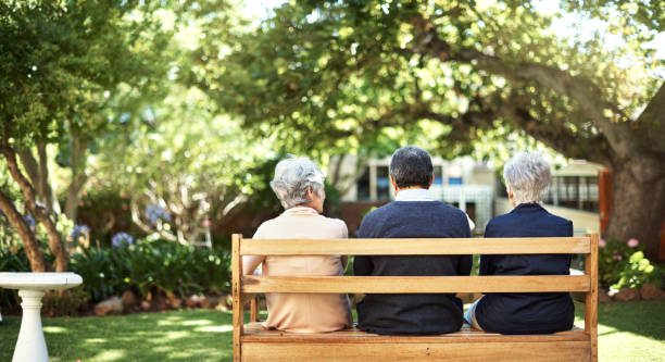 How you choose the best retirement community is important to the next step you take in your life. Should you choose assisted living or independent living? Read our blog to figure out how to find the right fit for you!